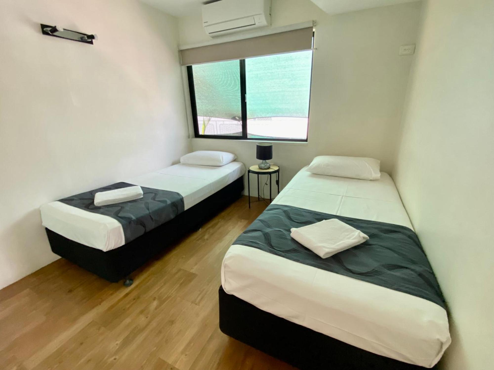 Reef Gateway Apartments Кернс Екстер'єр фото